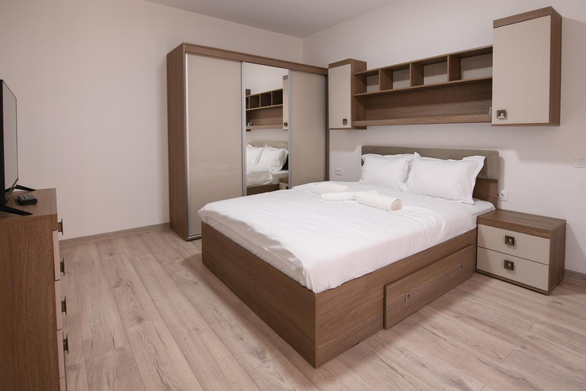 Smart Living Plaza Bucareste Exterior foto
